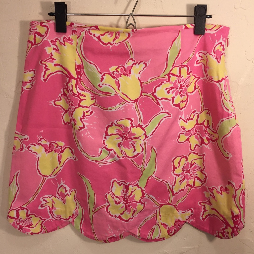 Lilly Pulitzer - scallop hem skirt - size 8